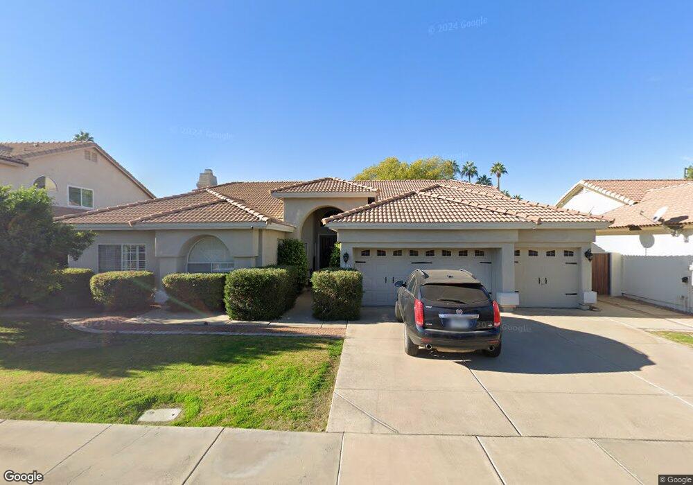 1214 N Cayman Dr, Gilbert, AZ 85234 - photo 1