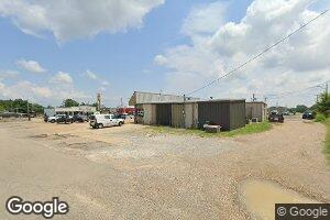 1302 E Jackson St, Hugo, OK 74743