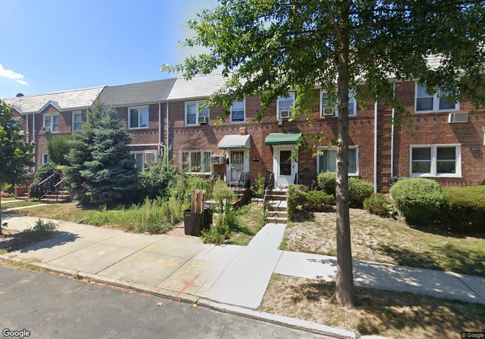 7508 169th St, Fresh Meadows, NY 11366 - photo 1