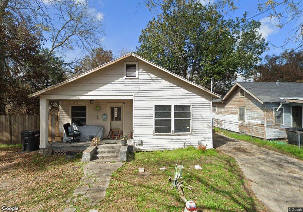 123 Johnson Aly, New Iberia, LA 70563 - photo 1