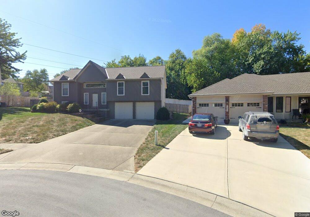 13817 W 68th St, Shawnee, KS 66216 - photo 1