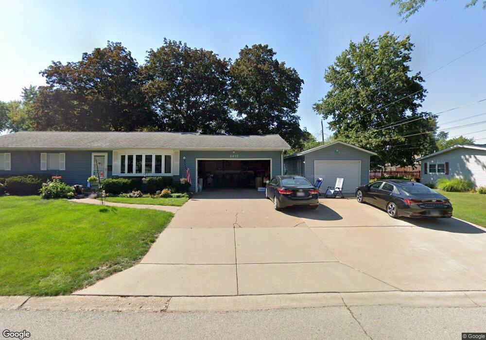2821 5th St, Moline, IL 61265 - photo 1