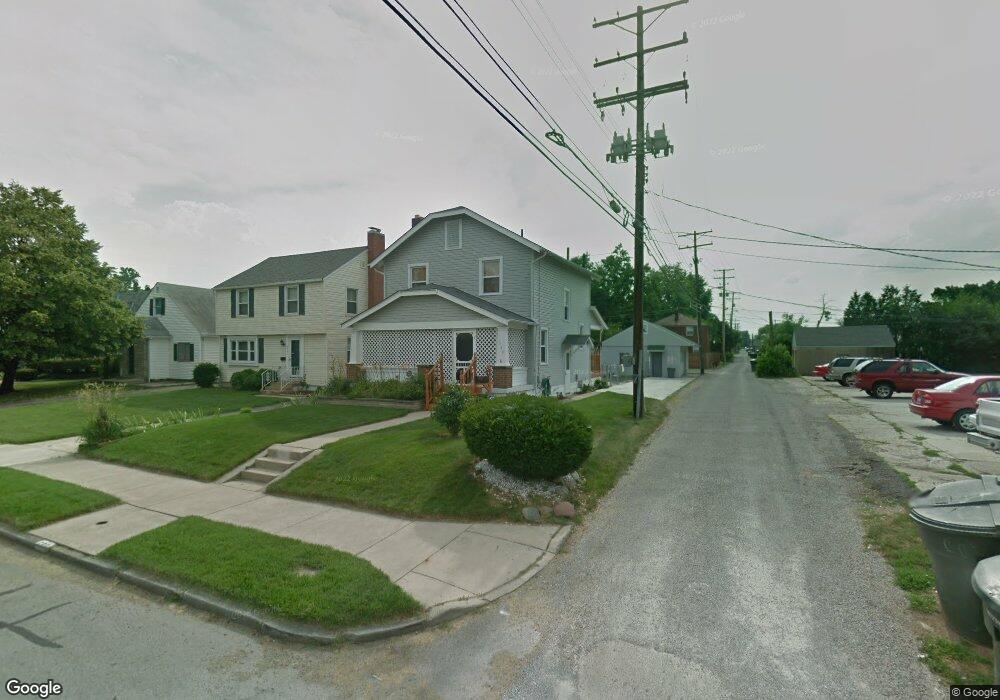 569 Chestershire Rd, Columbus, OH 43204 - photo 1