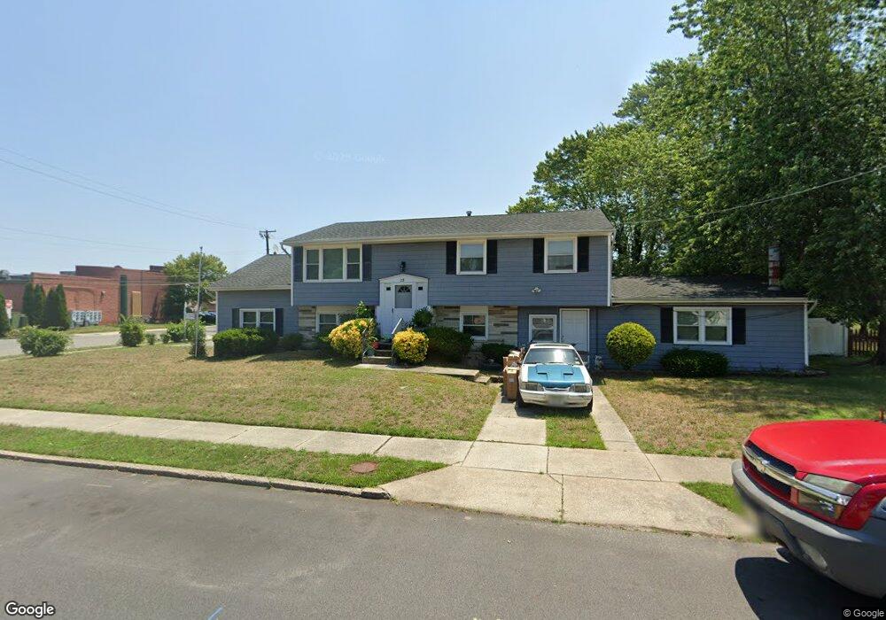 23 Crestview Dr, Somers Point, NJ 08244 - photo 1