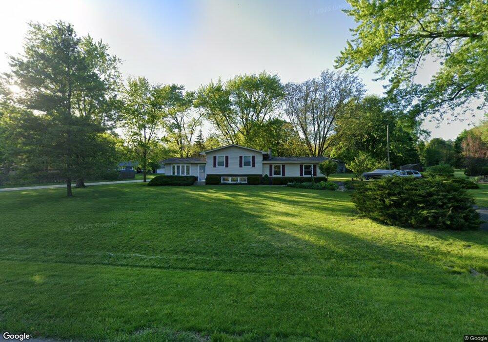 33 Riverview Ct, Oswego, IL 60543 - photo 1