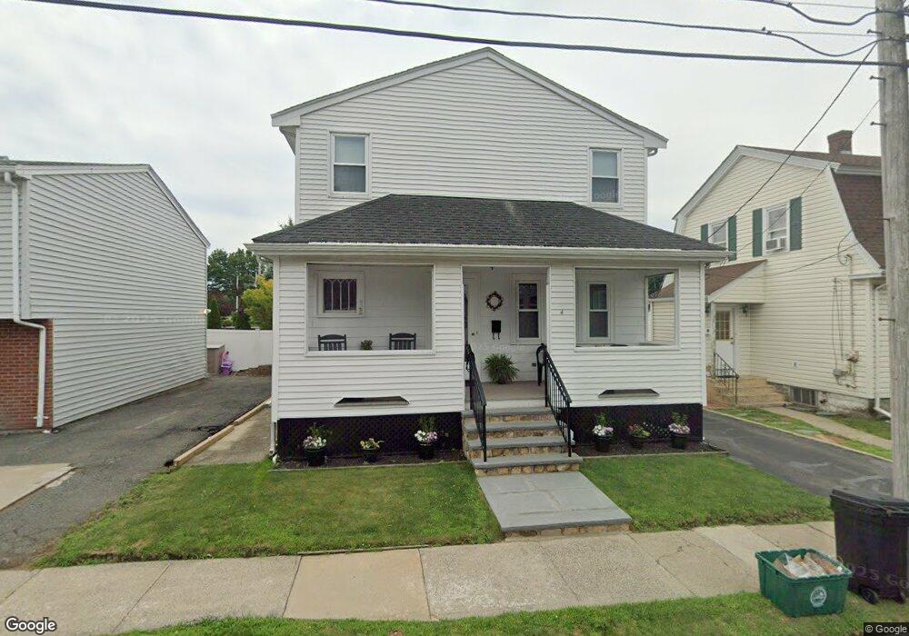 4 Kendall St, Peabody, MA 01960 - photo 1