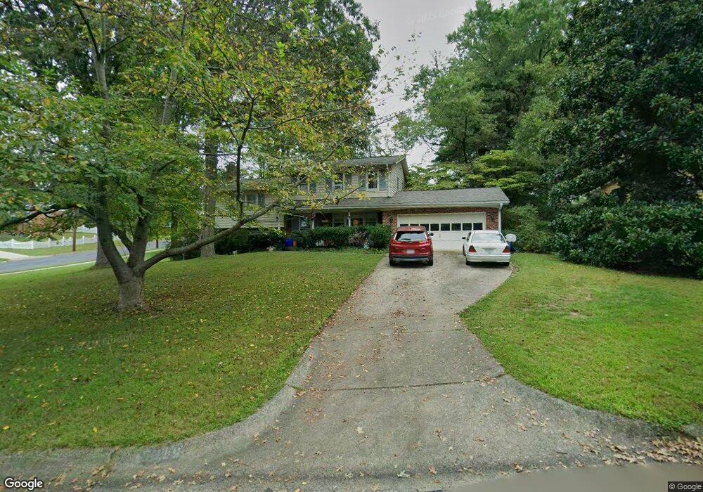 5319 Crestedge Ln, Rockville, MD 20853 - photo 1