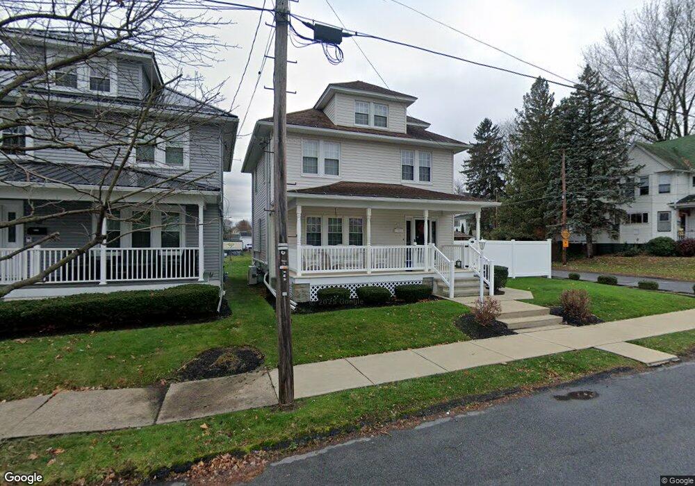 520 Williams unit Williams-mack, Dunmore, PA 18512 - photo 1