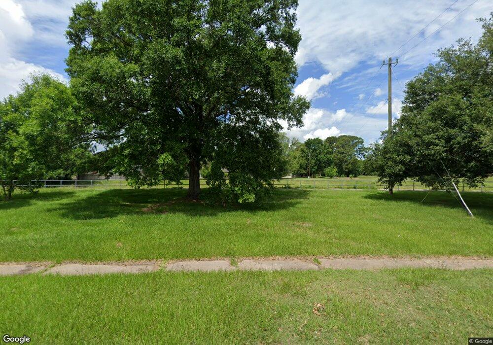 7811 Streamside Dr, Houston, TX 77088 - photo 1