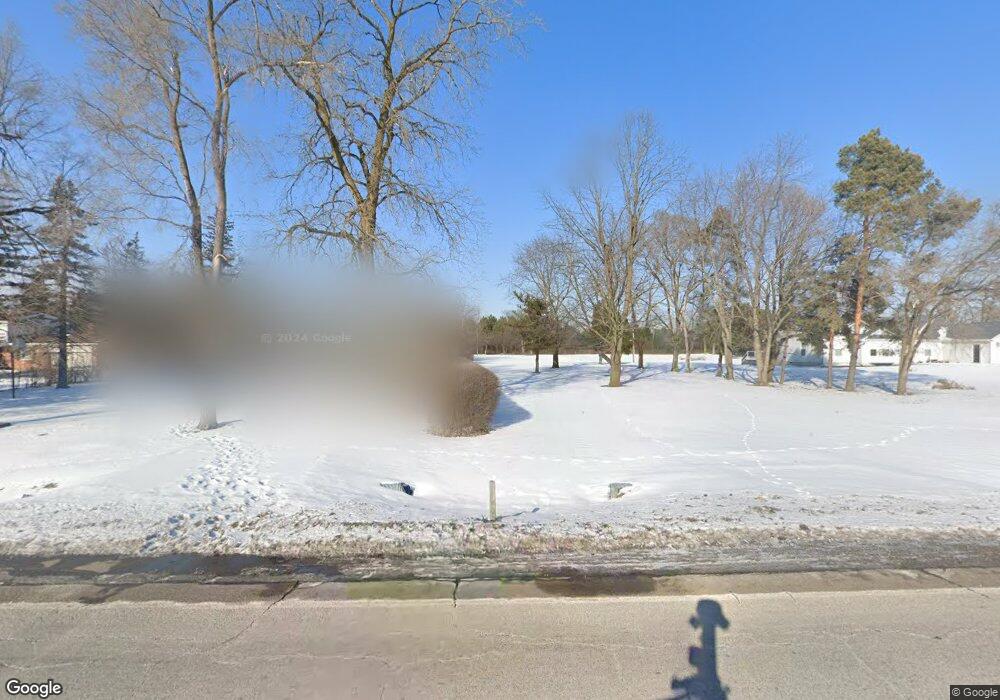 3092 W Carpenter Rd, Flint, MI 48504 - photo 1