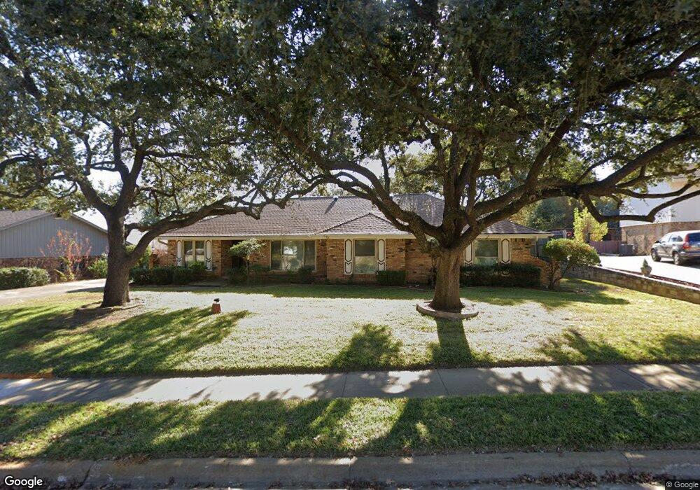 409 Quail Crest Dr, Bedford, TX 76021 - photo 1