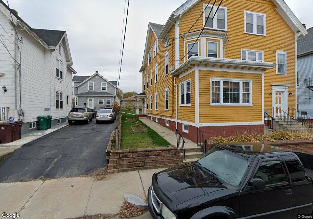 328 2nd Ave, Woonsocket, RI 02895 - photo 1