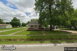 323 Talmadge St, Witt, IL 62094