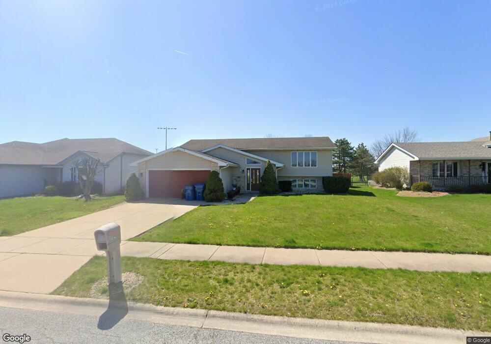 2744 Autumn Dr, Crown Point, IN 46307 - photo 1