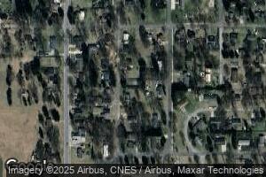 501 S 2nd St, Edmore, MI 48829