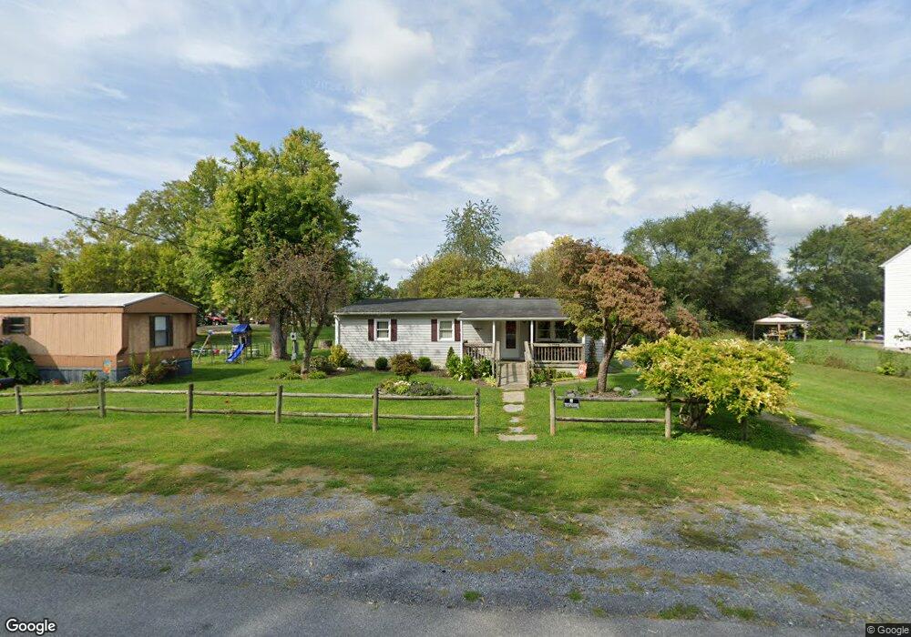 410 W 4th Ave, Ranson, WV 25438 - photo 1