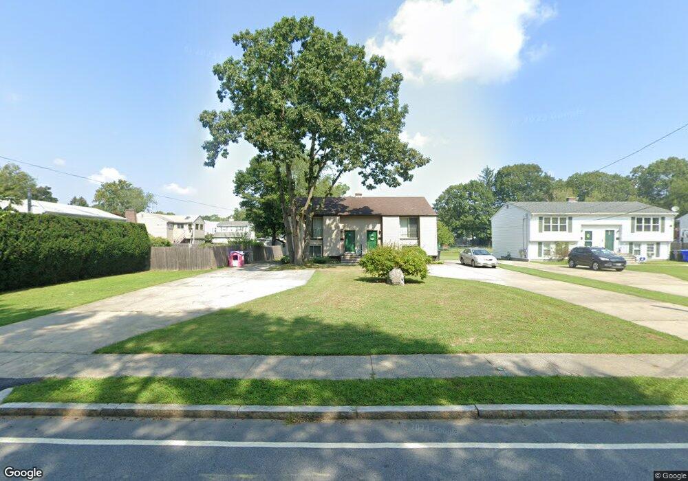 122 Rounds Ave unit 124, Riverside, RI 02915 - photo 1