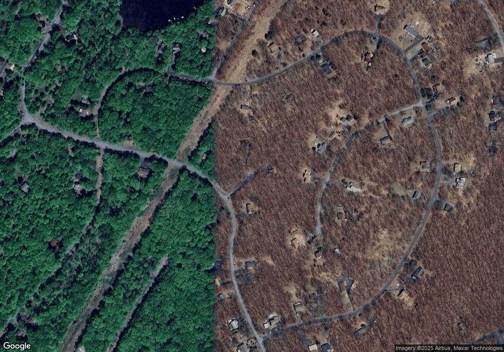 106 Eagle Ct, Bushkill, PA 18324 - photo 1