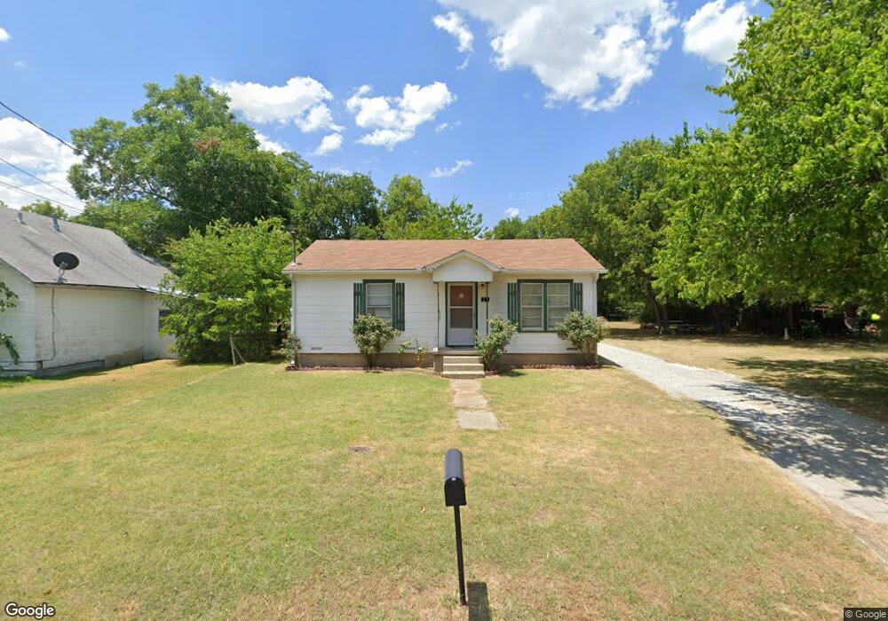 507 Cunningham St, Gainesville, TX 76240 - photo 1
