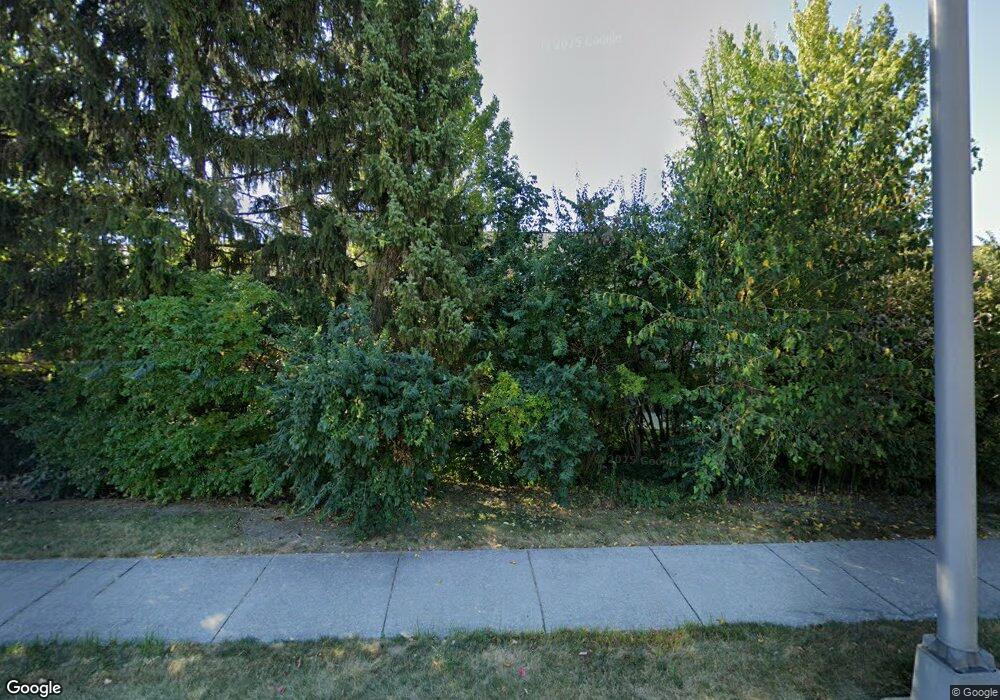 1671 Saint James Ct unit 25-7, Columbus, OH 43220 - photo 1