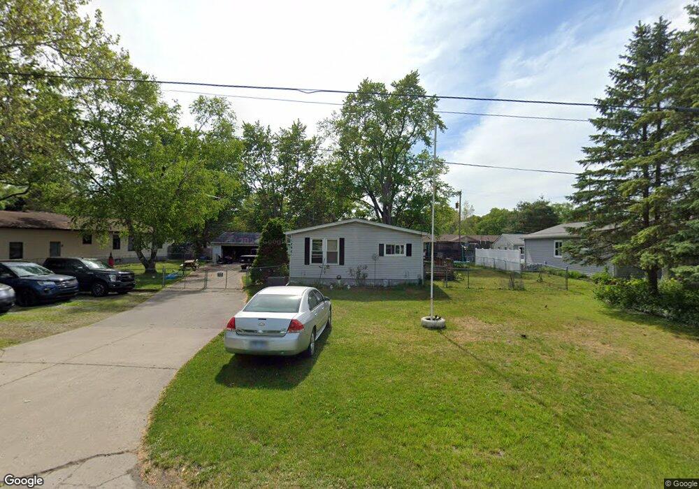 12921 Matthews St, Carleton, MI 48117 - photo 1