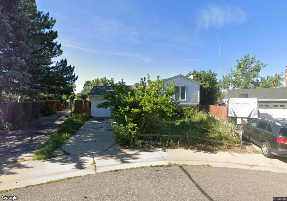 1445 S Olathe Way, Aurora, CO 80017 - photo 1