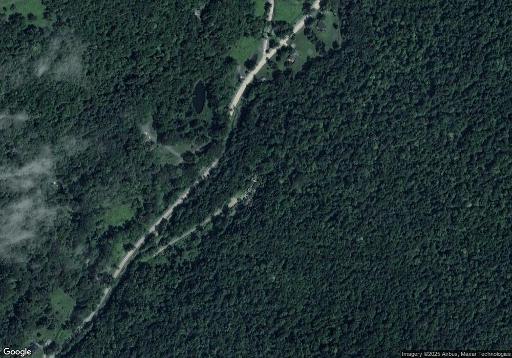 4416 Sandgate Rd, Arlington, VT 05250 - photo 1