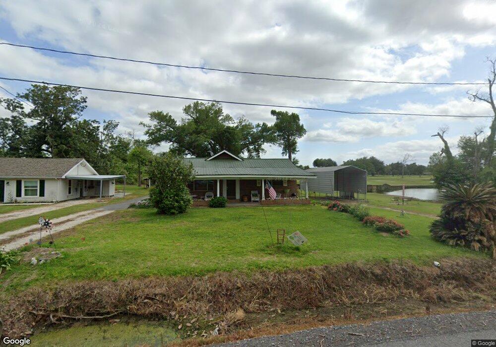 4444 Prien Terre Dr, Lake Charles, LA 70605 - photo 1