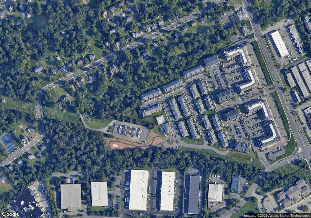 6 Sawgrass Ct, Piscataway, NJ 08854 - photo 1