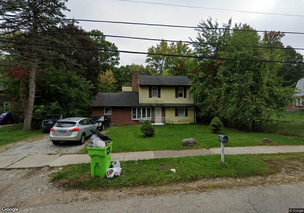 1415 Hillcrest St, Lansing, MI 48910 - photo 1