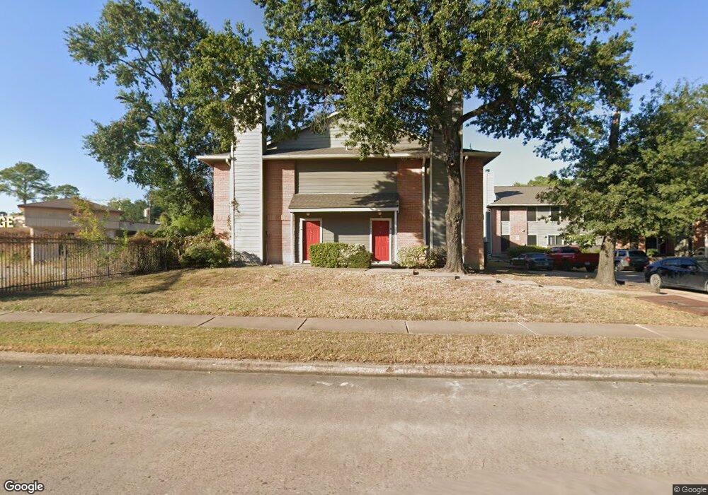 7070 W Gulf Bank Rd unit 22, Houston, TX 77040 - photo 1