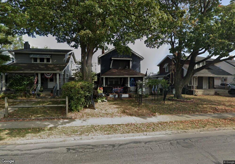 2572 Eakin Rd, Columbus, OH 43204 - photo 1