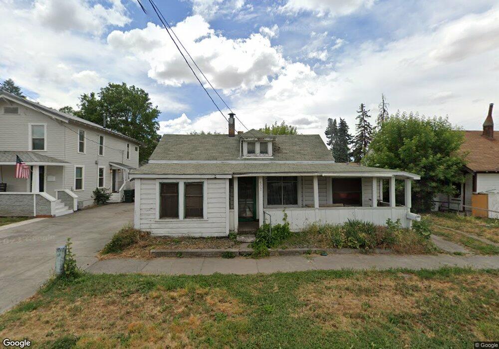 607 SW 5th St, Pendleton, OR 97801 - photo 1