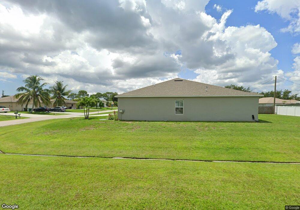350 SW Thornhill Dr, Port St. Lucie, FL 34984 - photo 1