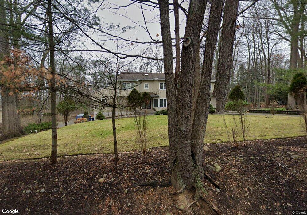 51 Weiss Rd, Upper Saddle River, NJ 07458 - photo 1