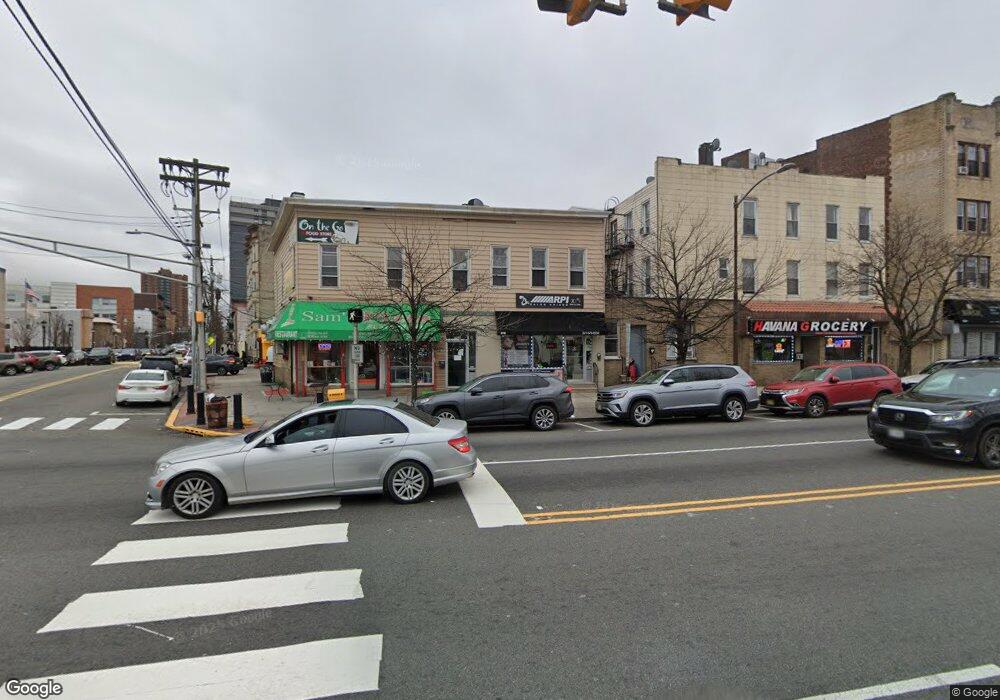 2118 John Fitzgerald Kennedy Blvd, Union City, NJ 07087 - photo 1