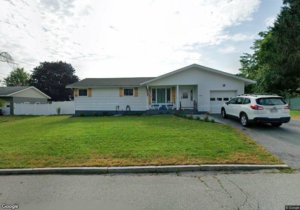 169 Raven Rd, Lowell, MA 01852 - photo 1