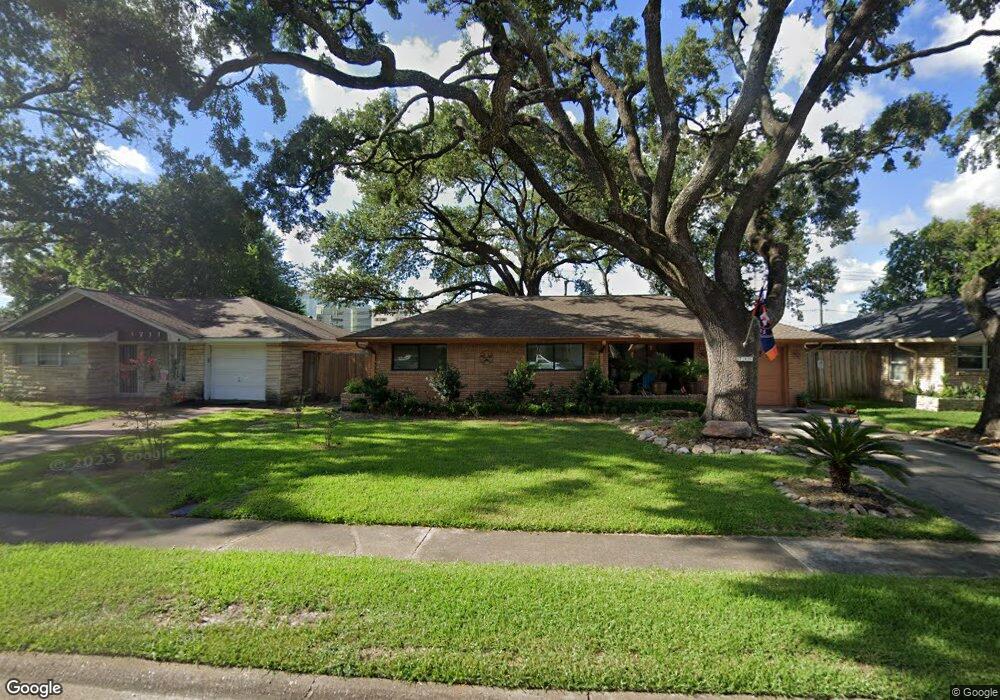 1715 Ansbury Dr, Houston, TX 77018 - photo 1