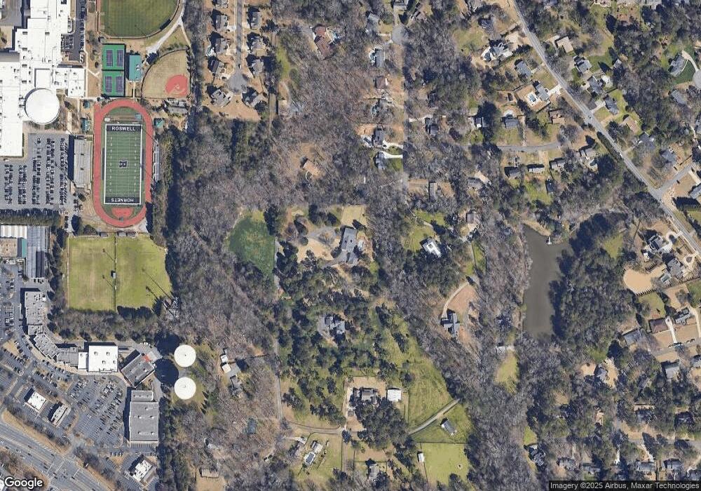 11463 Hackett Rd, Roswell, GA 30075 - photo 1