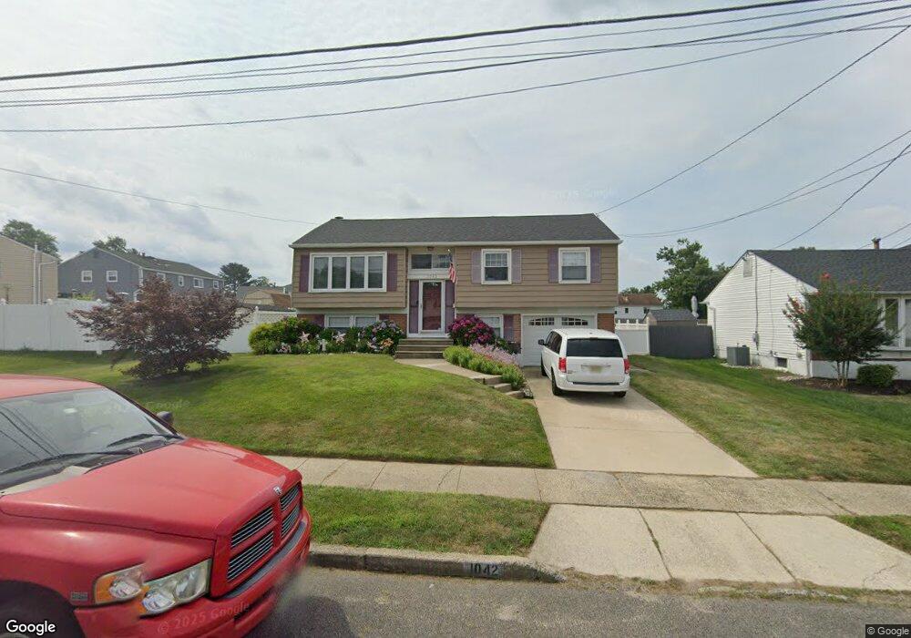 1042 Coronet Ln, Somerdale, NJ 08083 - photo 1