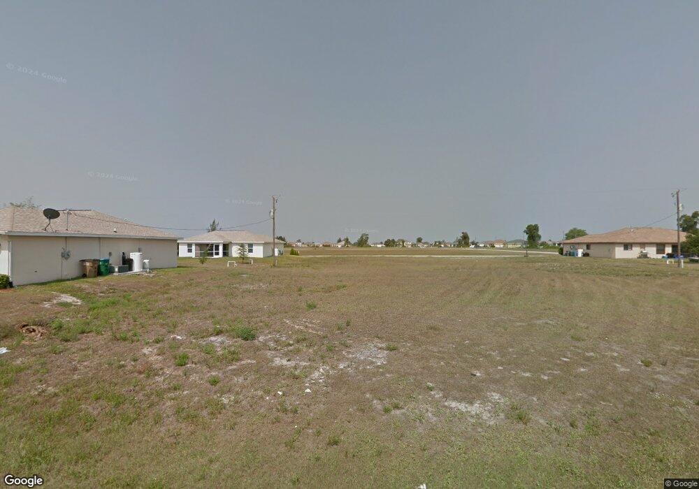 2820 NE 4th Place, Cape Coral, FL 33909 - photo 1