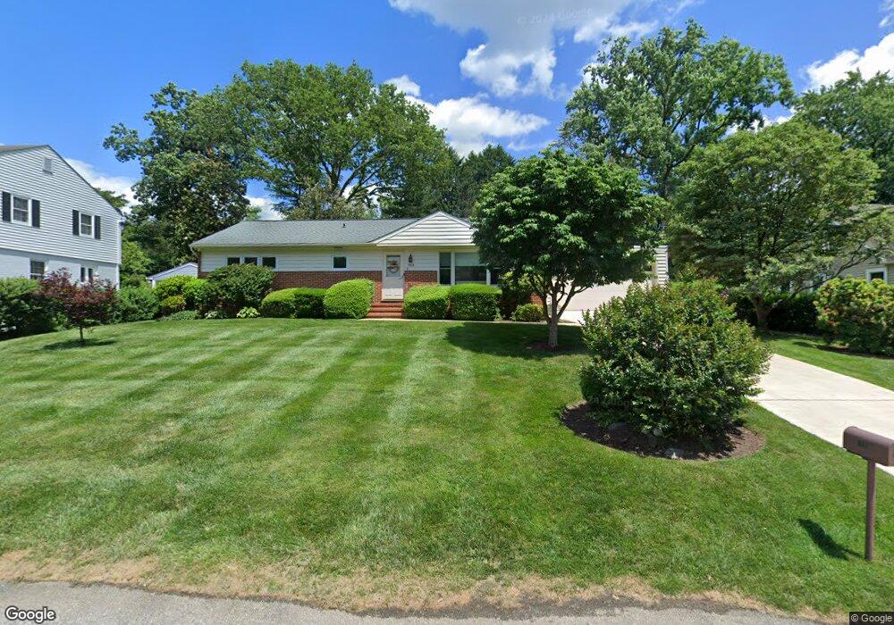 7909 Springway Rd, Towson, MD 21204 - photo 1