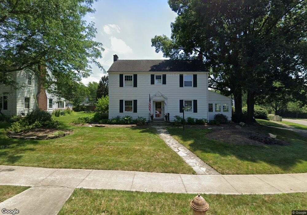 291 Fallis Rd, Columbus, OH 43214 - photo 1