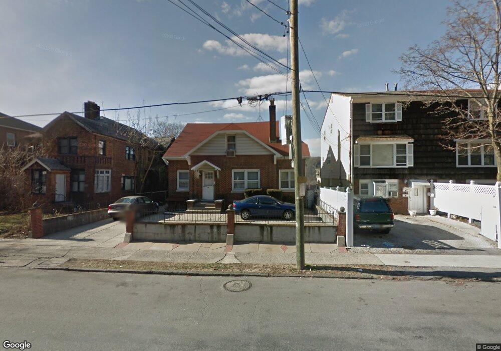 651 Warburton Ave, Yonkers, NY 10701 - photo 1