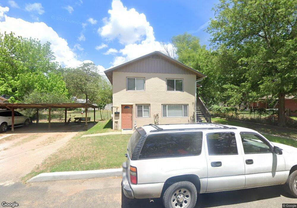 806 N Orange St, Fredericksburg, TX 78624 - photo 1