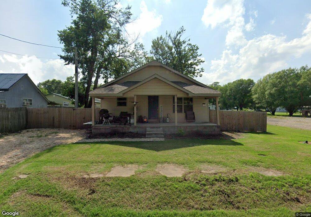 1136 N Collyge Ave, Westville, OK 74965 - photo 1