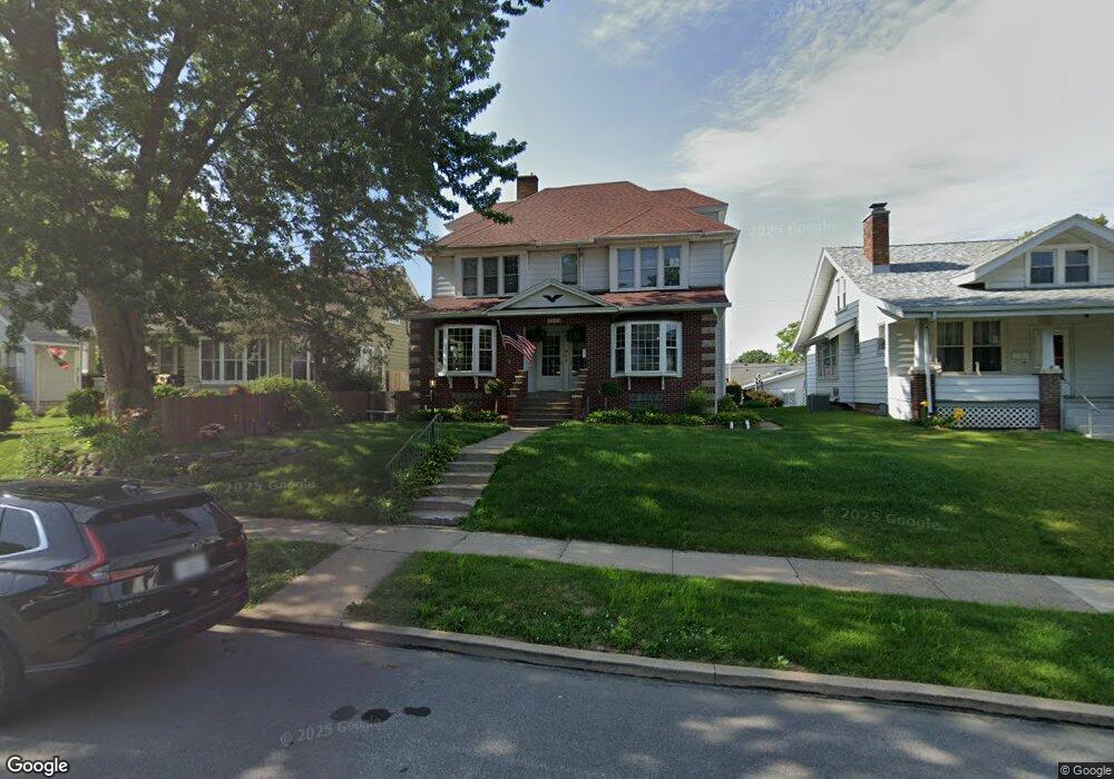 1114 E Rusholme St, Davenport, IA 52803 - photo 1