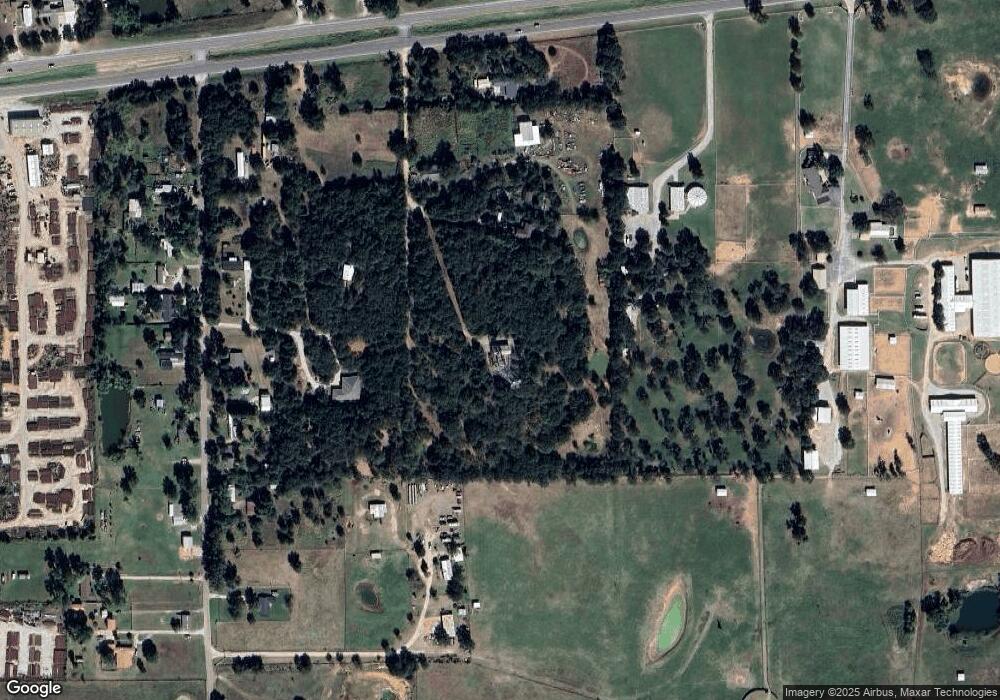 143 Tower Hill Ln, Gainesville, TX 76240 - photo 1