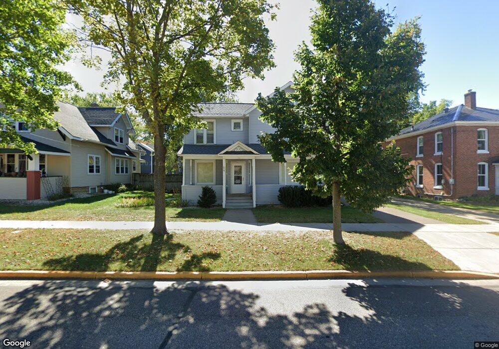 1014 Main St E, Menomonie, WI 54751 - photo 1