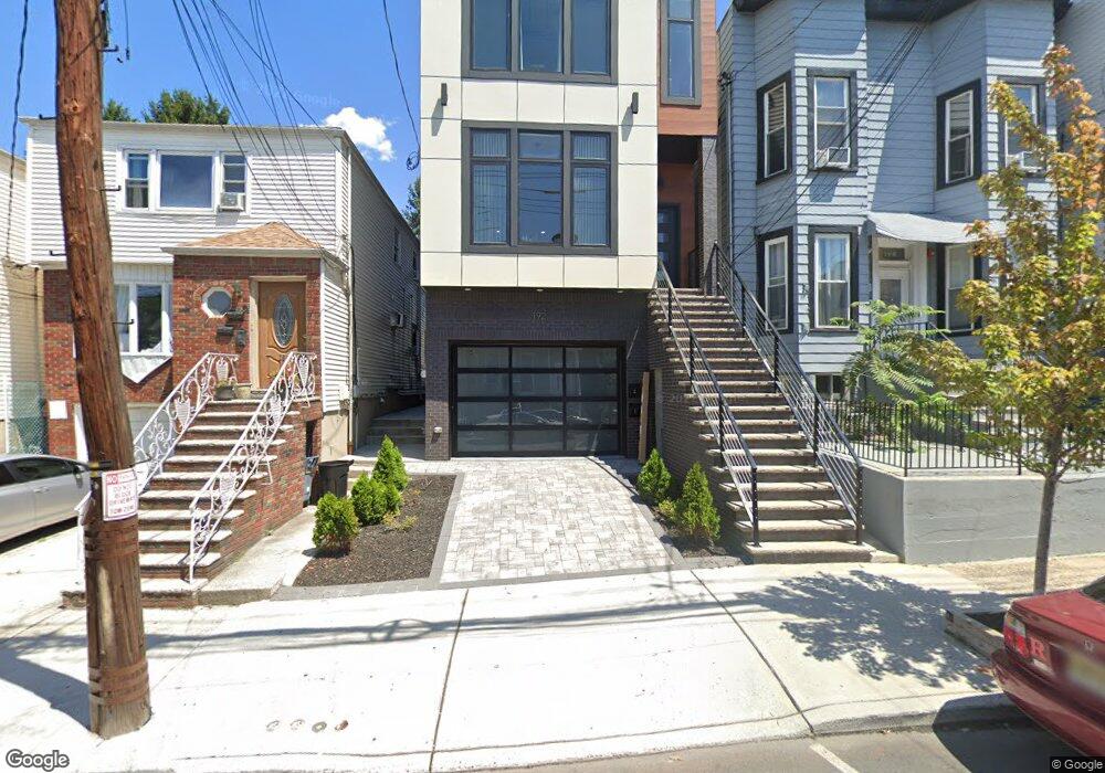 192 Congress St, Jersey City, NJ 07307 - photo 1